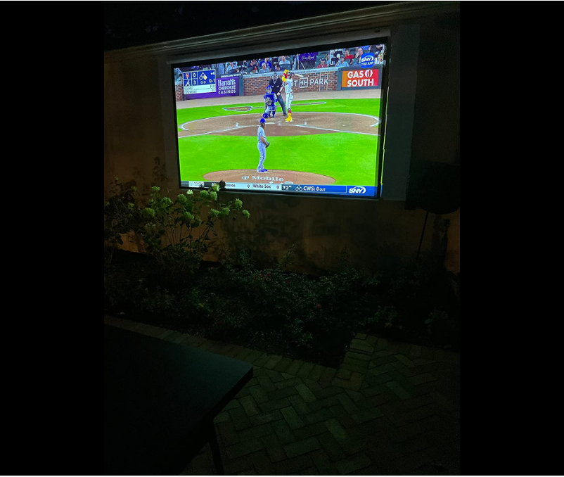 portable projector for backyard entertainment