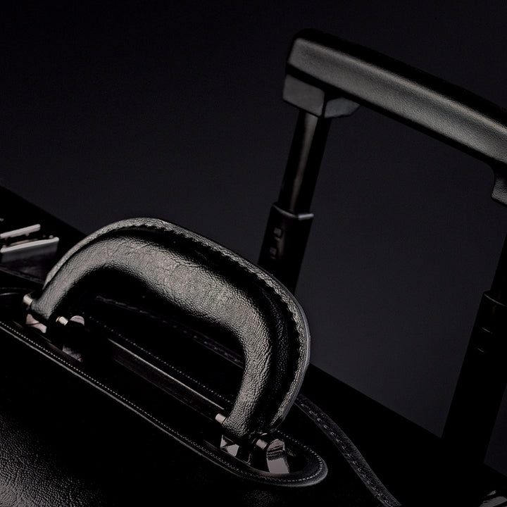 Lincoln Catalog Case